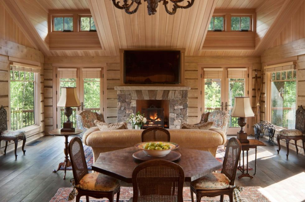 Log Wood Cabin designed by architect Arthur Chabon